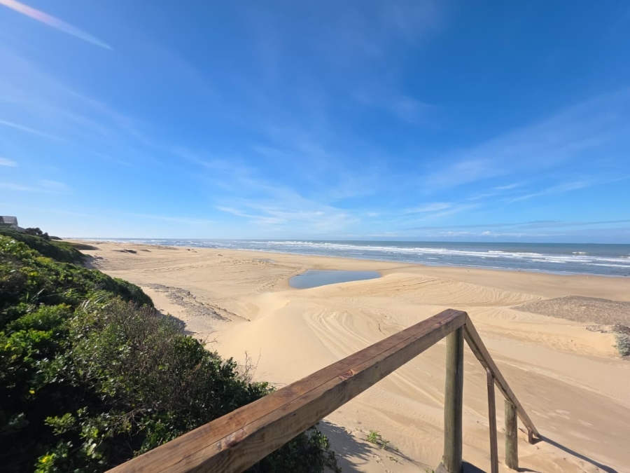 3 Bedroom Property for Sale in Cannon Rocks Eastern Cape